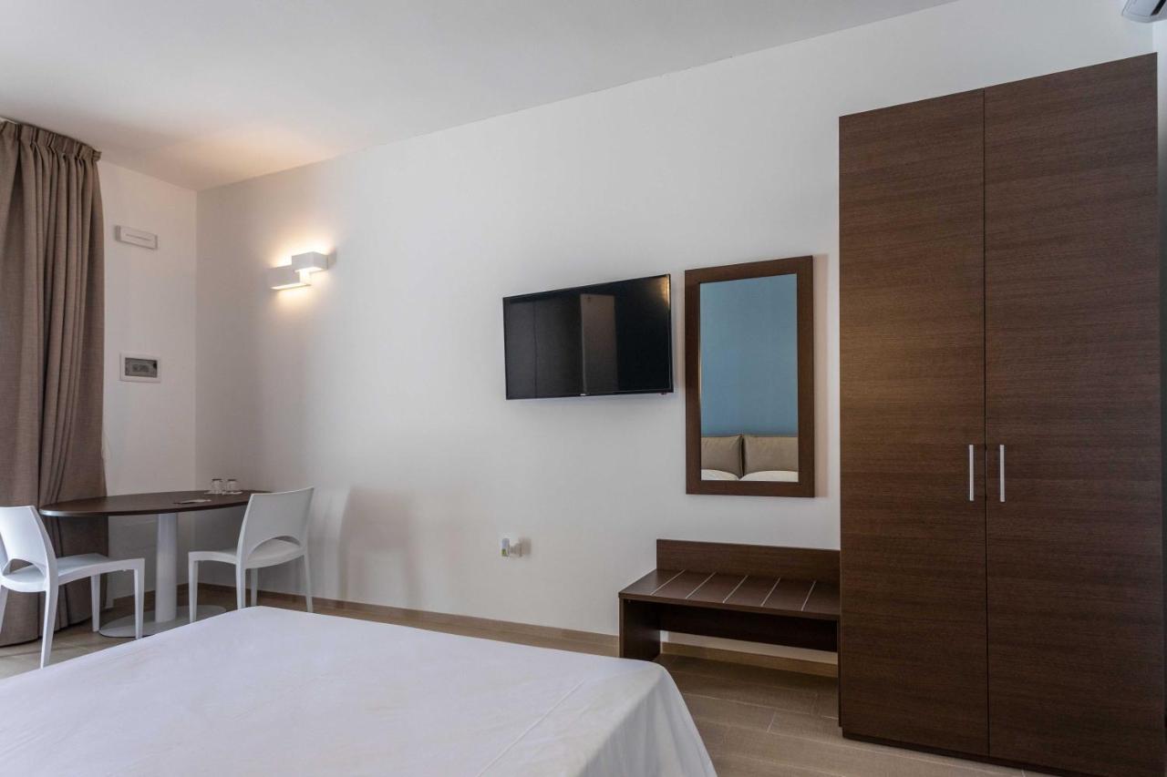 B&b Villa Massimo - Rooms&Restaurant Porto Cesareo Esterno foto